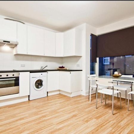 Private Room Close To Leeds University And City Centre Exteriér fotografie