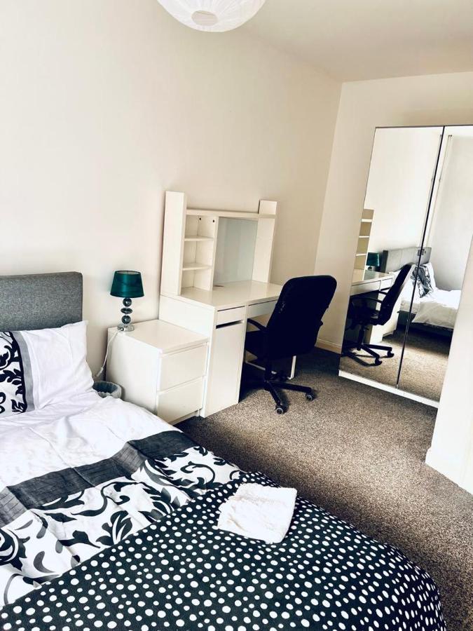 Private Room Close To Leeds University And City Centre Exteriér fotografie