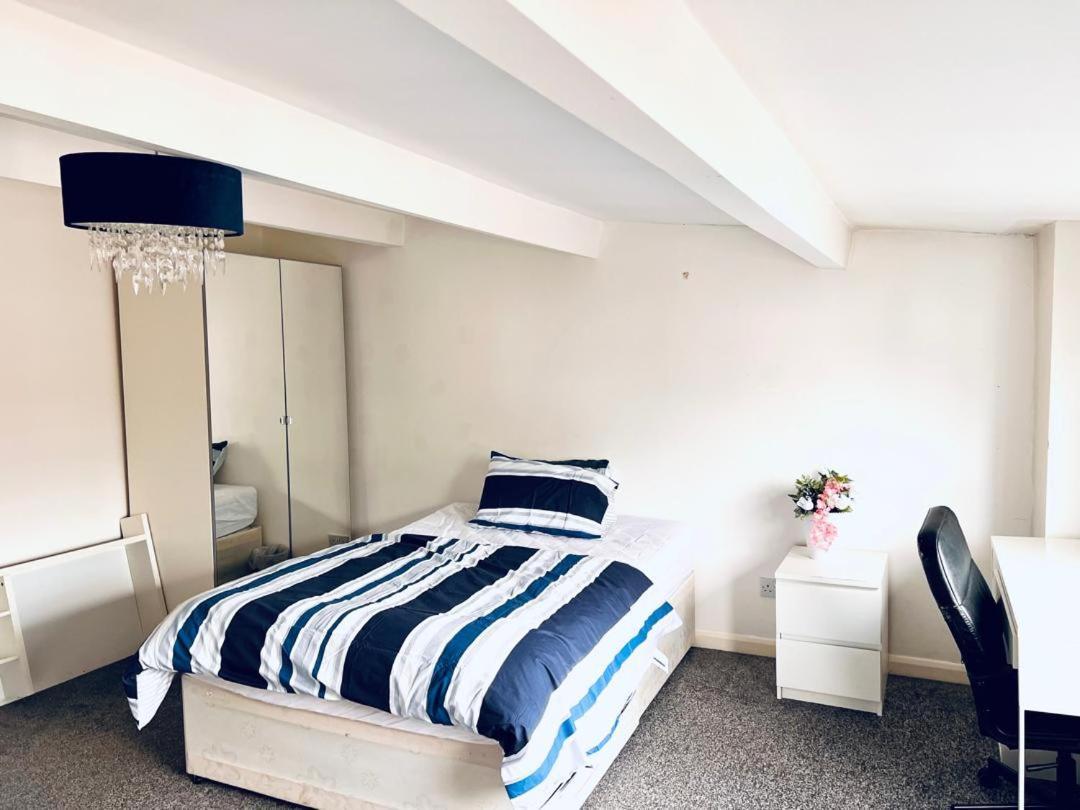 Private Room Close To Leeds University And City Centre Exteriér fotografie