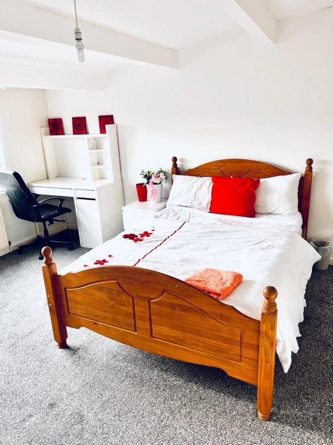 Private Room Close To Leeds University And City Centre Exteriér fotografie