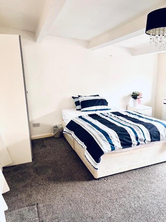 Private Room Close To Leeds University And City Centre Exteriér fotografie