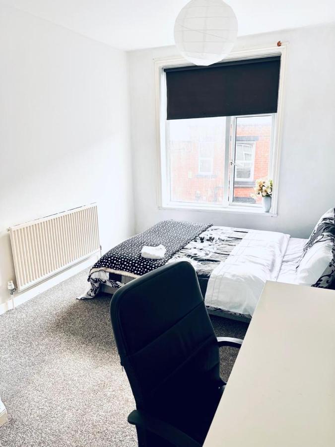 Private Room Close To Leeds University And City Centre Exteriér fotografie